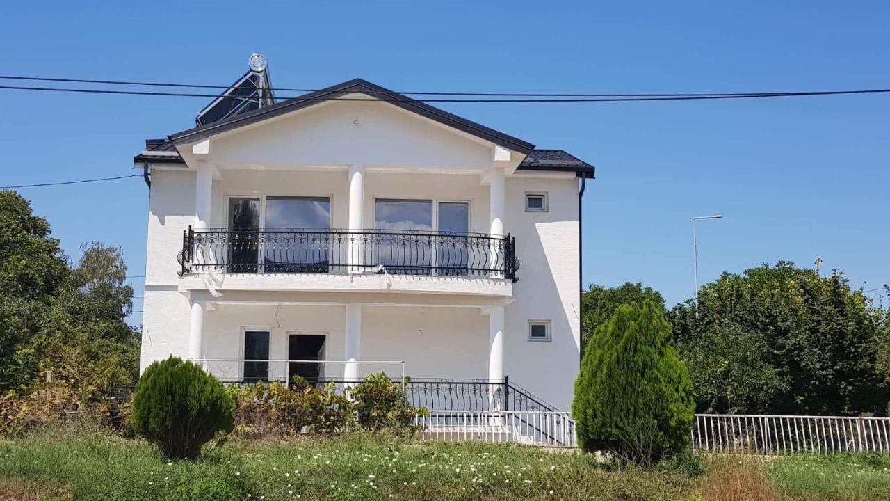 Villa Bratislava Demir Kapija Esterno foto