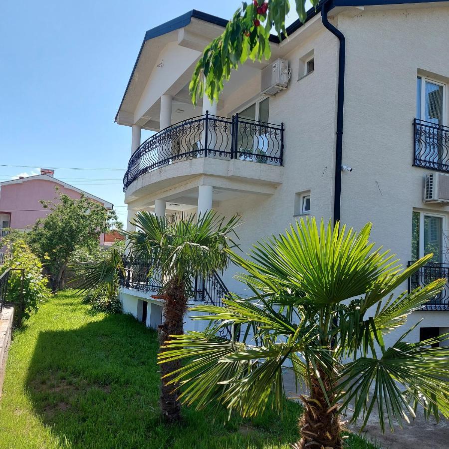 Villa Bratislava Demir Kapija Esterno foto